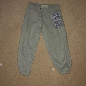 grey Capri Aeropostale sweatpants